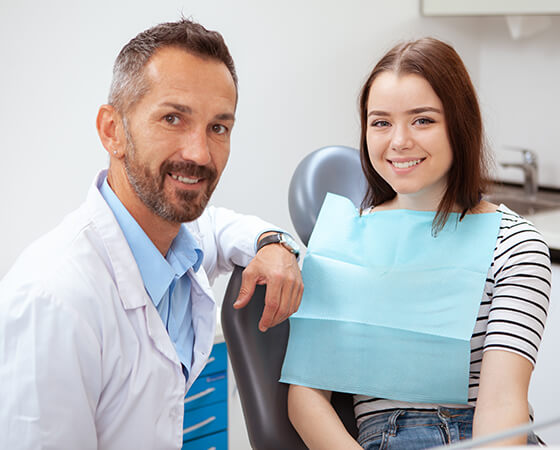 How We Conduct Oral Examinations and Dental Cleanings in Baytown, TX